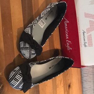 American Eagle  size 7 1/2 flats